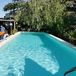Casa Con Piscina Pensión *